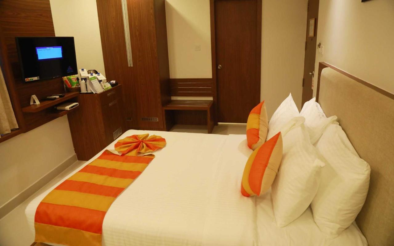 Hotel Anjali Park Kottayam Exterior foto