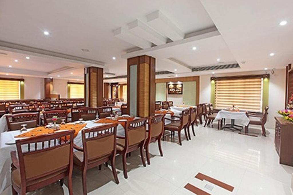 Hotel Anjali Park Kottayam Exterior foto
